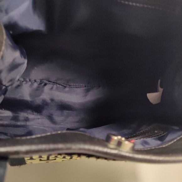 Tommy Hilfiger Logo Jacquard Canvas Tote Bag with Striped Handles – Classic Desi - Picture 3 of 7